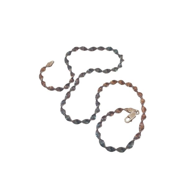 Twisted Chain Made In Italy Necklace 18" With Twist Design In Two-Tone Metal Fin - Picture 5 of 8